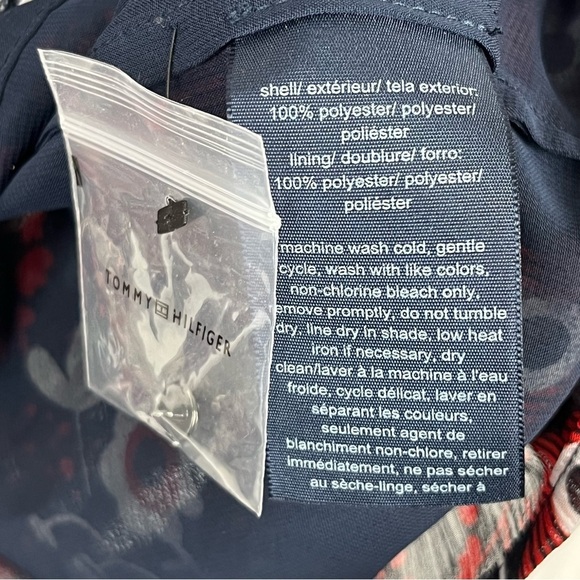 NWOT Tommy Hilfiger Red & Navy Blue Sheer Floral Blouse Size XXL - Picture 12 of 14